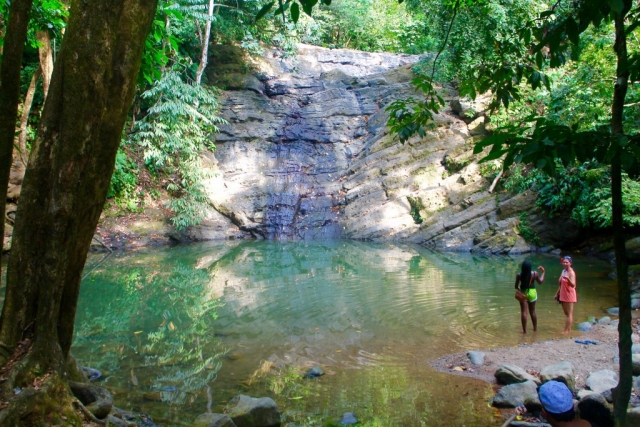 Poza Azul, Costa Rica